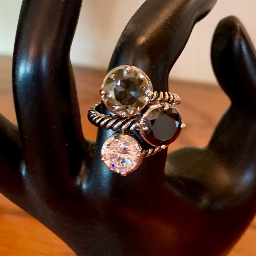 Premier Designs City Girl Ring Size 8